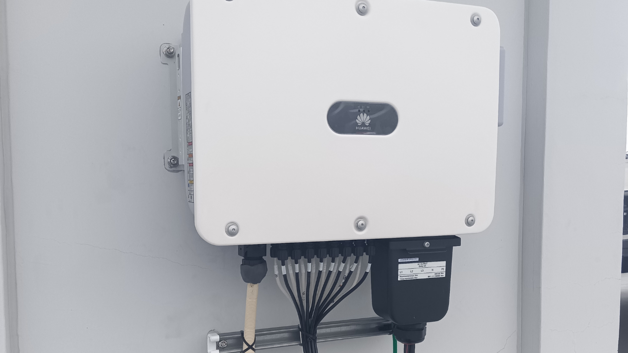 PCSパワーコンディショナ：33kW — 太陽光発電の電力変換装置